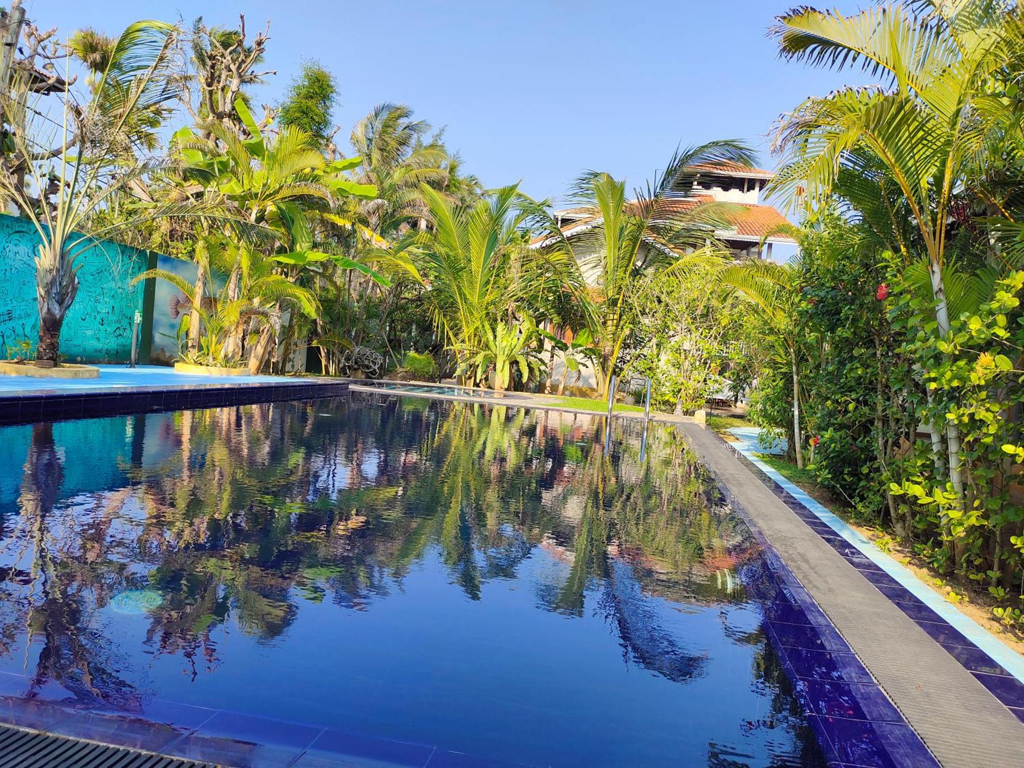 Thambili Cabanas Hikkaduwa Exterior foto